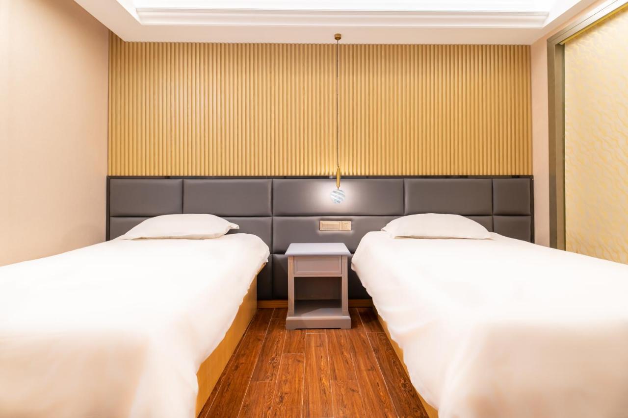 Puzzle Hotel - Zhongshan 8Th Road Chenjiaci Subway Station Branch Kanton Exterior foto